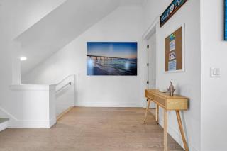 Spacious home 1/2 mile to beach - Bikes - Fire Pit Table - Beach Gear - Infinity Table - Inlet Beach - 8
