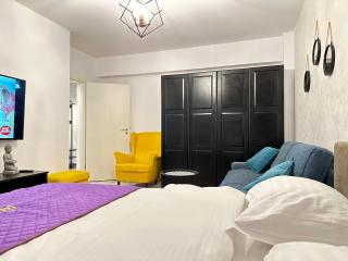Coresi Mall Area Studios & Apartments by GLAM - Braşov - 2
