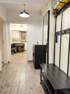 Coresi Mall Area Studios & Apartments by GLAM - Braşov - 3