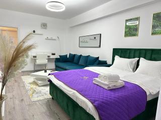 Coresi Mall Area Studios & Apartments by GLAM - Braşov - 6