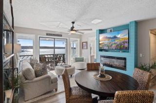 Beachy Lakefront Condo in the heart of Osage Beach - Osage Beach - 0