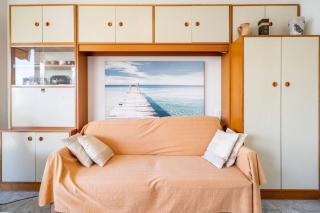 Charming 1 bedroom on the top floor - 2