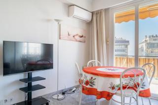 Charming 1 bedroom on the top floor - 1