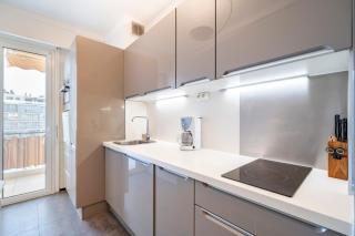 Charming 1 bedroom on the top floor - 9