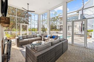 Private Pool, Lake Views, Great Outdoor Space - Lake District Home in Watercolor, FL home - Santa Rosa Beach - 7