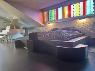Casa Nostra - 3