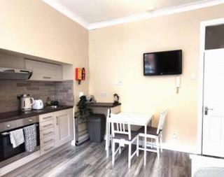 Cosy Central Studio off OConnell FAST WIFI - Dublin - 9
