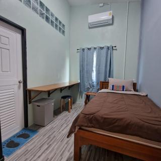 Thai Neighbourhood Duplex Stay: 3 Bedroom Home - Ban Bang Nok - 1