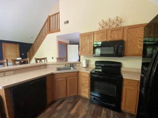 Gorgeous House in Camelback Mountain near lifts! - 2