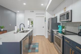 Minutes from Kierland King Bed Lux Pool with View S433 - Scottsdale - 5