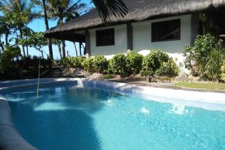 Beachfront house in Baua with swimming pool. - - 0