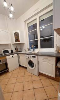 Le calme au centre-ville dans une cour intérieure, avec place de parking privée - 5