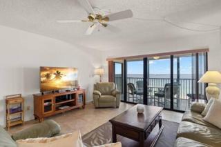 Beachfront Condo with Pool and Hot Tub Reflections On The Gulf 504 - 7