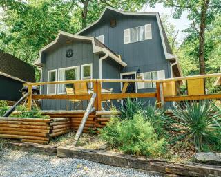 Tribesman Resort #2 on Table Rock Lake by Silver Dollar City - Branson - 0