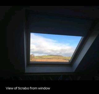 Scrabo View - King Bedroom with private bathroom - Comber - 8