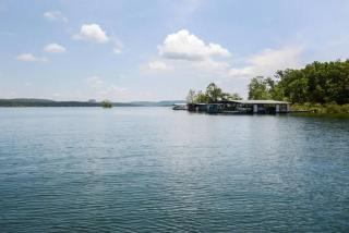 Tribesman Resort #3 on Table Rock Lake by Silver Dollar City - 6