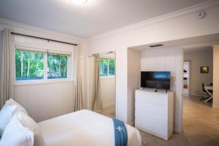 Walk to Wilton Drive - Spacious & Quiet Villa #1 - Fort Lauderdale - 1