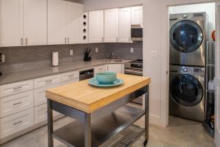 Walk to Wilton Drive - Spacious & Quiet Villa #2 HOT TUB! - Fort Lauderdale - 4
