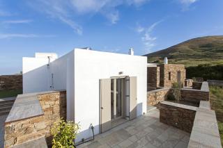 White Tinos Luxury Suites - Stení - 9