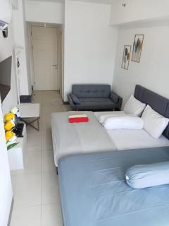 Anderson Apartment Pakuwon Mansion 1 by Shinzhouz - Surabaya - 0