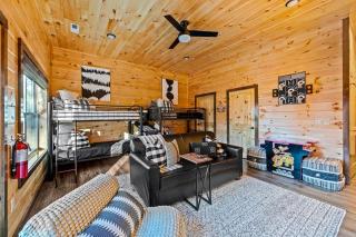 Magnificent- Sevierville Cabin - Sevierville - 5