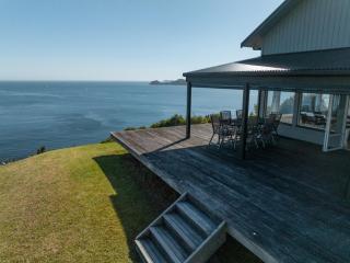 Ocean Cliff - Russell - 7