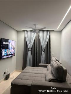 APTO BEIRA MAR - ACONCHEGANTE _ VARANDA GOURMET - WIFI - NETFLIX - TV A CABO - PRAIA GRANDE - Praia Grande - 5