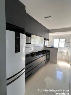 APTO BEIRA MAR - ACONCHEGANTE _ VARANDA GOURMET - WIFI - NETFLIX - TV A CABO - PRAIA GRANDE - Praia Grande - 4
