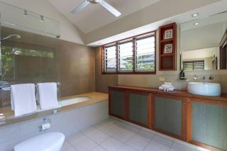 Leilani Melia - stylish 3 bedroom villa on Four Mile Beach - Port Douglas - 5