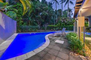 Leilani Tiare - stylish villa on Four Mile Beach - Port Douglas - 3