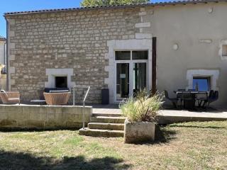 Maison de Charme Moderne avec Jardin, Terrasse et Fibre - Saint-Yrieix-sur-Charente - FR-1-653-250 - Saint-Yrieix-sur-Charente - 6