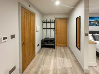 The Annexe - Guilsfield - 4