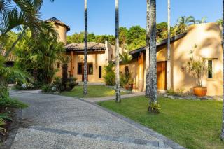 La Casa Mirasol - A Private Castle on the Beach - Port Douglas - 9