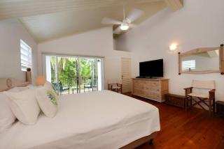 The Condo - A Spacious Villa Near Beach and Town - Port Douglas - 4