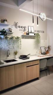 Romantic Sea View @ Urban Suite - 8