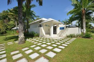 Anjea - Luxury 5 Bedroom Home by the Beach - Port Douglas - 1