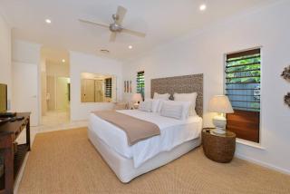 29 Beachfront Mirage - 4 Bedroom Luxury House - Port Douglas - 4