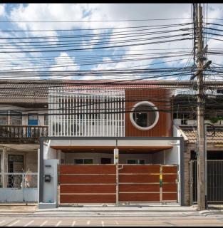 Huai khwang Fullmoon House__City center family holiday experience - Bangkok - 0