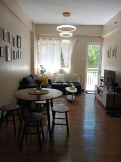 ELDENZ Home 2BR fully furnished with Free wi-fi and gym - 4