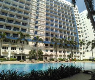 Sea Residence MOA by mitch - Manila - 0