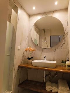 Iatrou city home - 3