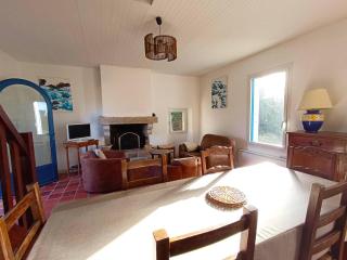 Maison 3* à 100m de la plage de Tourony, Trégastel - Jardin, BBQ, TV, Mezzanine, Parking - FR-1-368-196 - 3