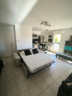 Appartement T2 entre Roche et Mer - Roquebrune-sur-Argens - 2