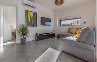 Stunning Home In Reburici, Trget - 9