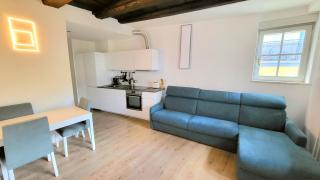 Bolzano 2-Room Central Mountain View, WiFi Netflix AC Lift - Bolzano - 9