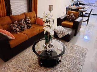 5 Min from Dunn River Fall 2 Bedroom Townhome Pool Balcony - 2