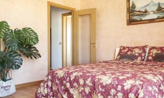 TWO SPACIOUS BEDROOMS 1 MINUTE TO METRO STOP - Milan - 6