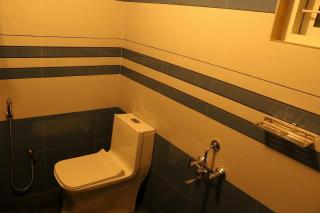 AzureVista homestay - Anaviratty - 6