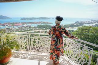 Beau Soleil Stunning Sea View One Bedroom Apartment - Mahe - 1