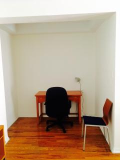 Stylish Montreal Apartment: Comfortable Stay in the Golden Square Mile - Montreal - 7